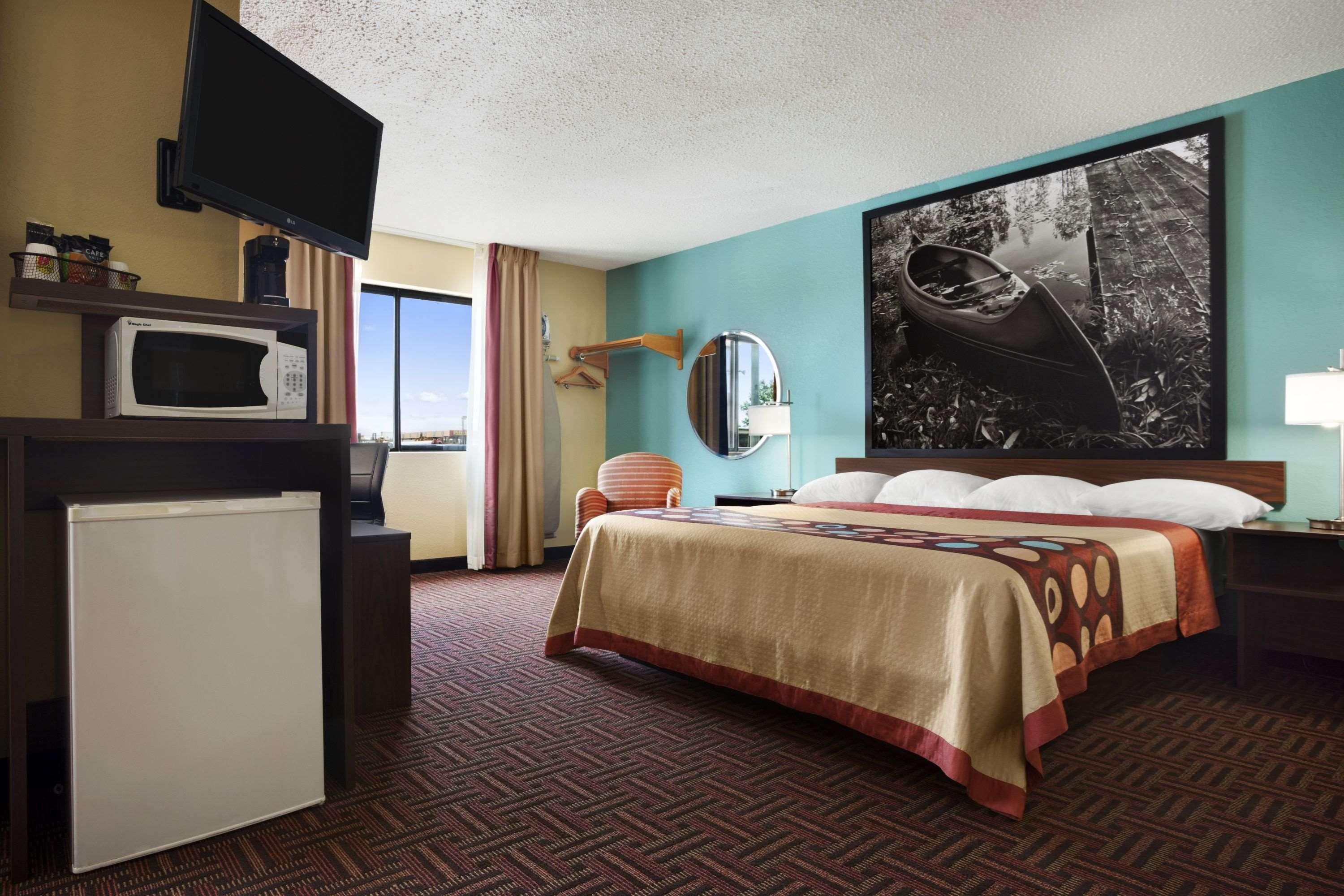 Super 8 By Wyndham Marion Motel Buitenkant foto