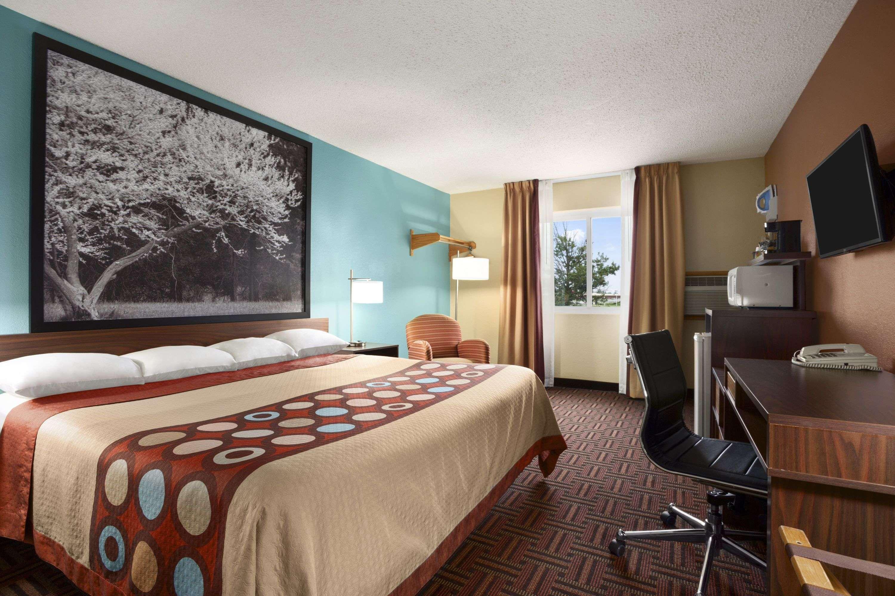 Super 8 By Wyndham Marion Motel Buitenkant foto